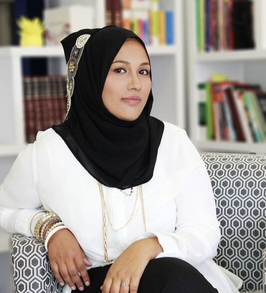 1998ced4-8df9-4942-9999-9e36ee03979a 2